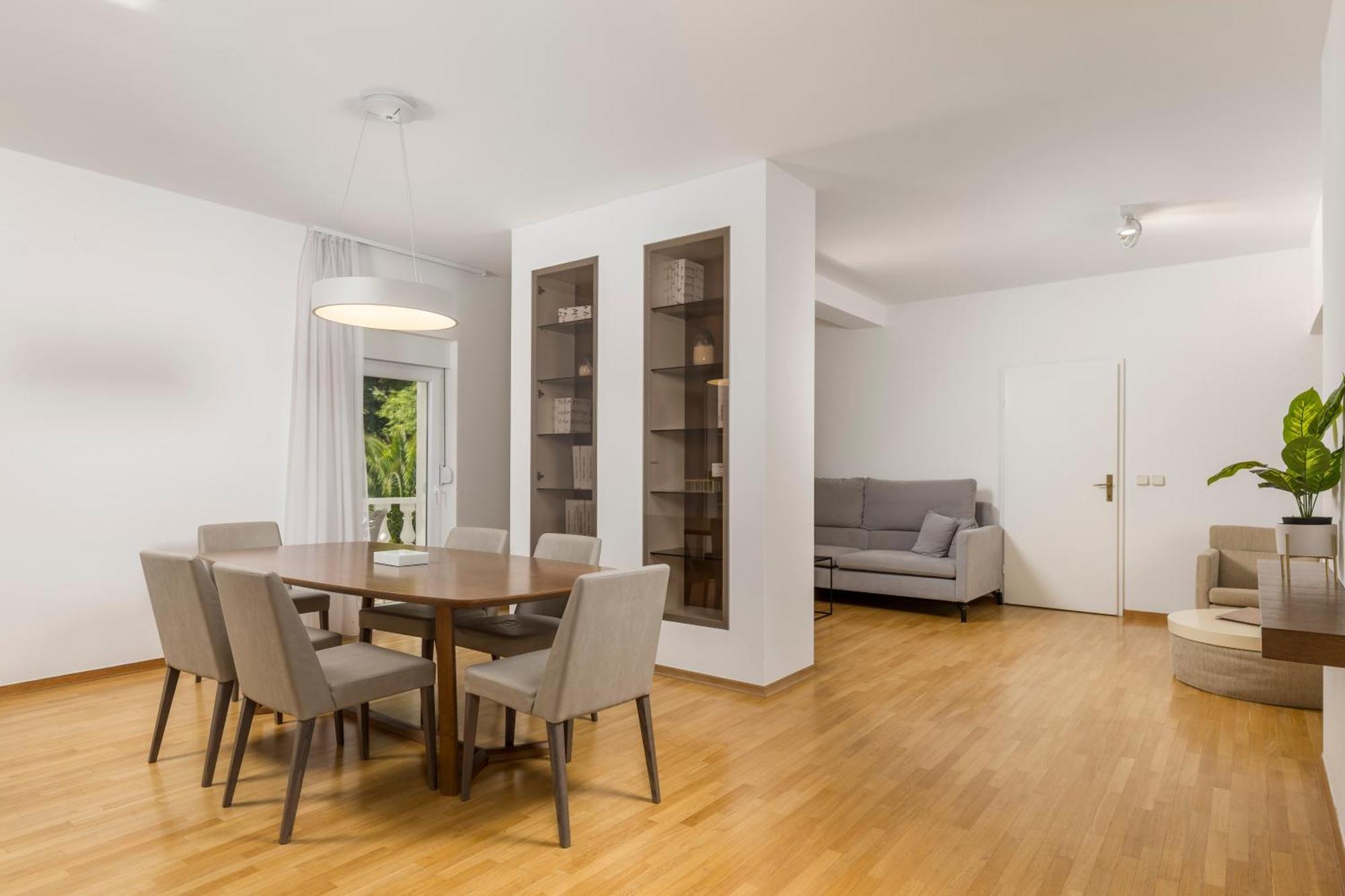 Villa Garden Apartment With Pool אופטיה מראה חיצוני תמונה